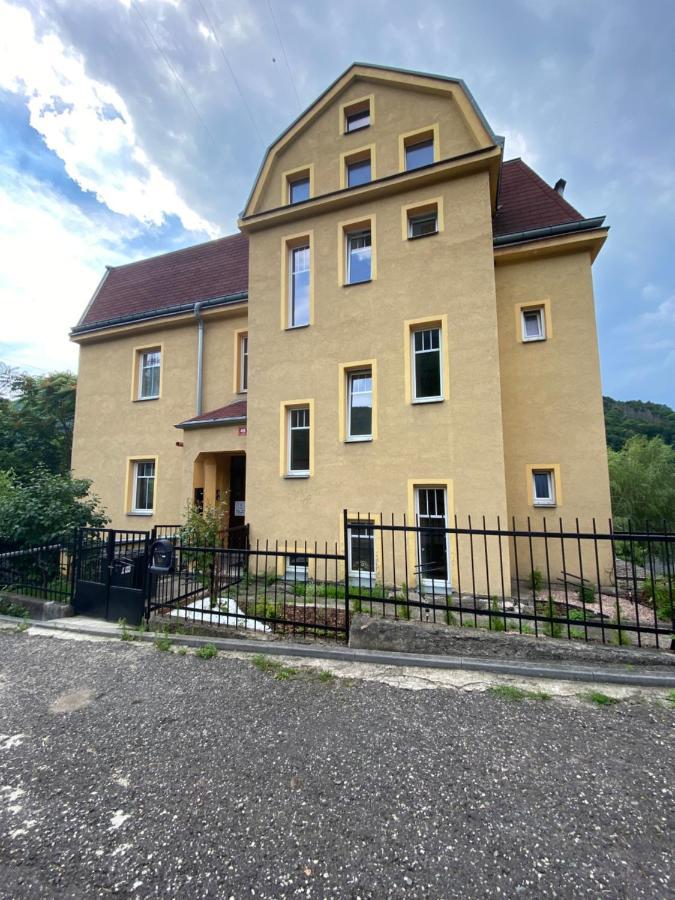 Apartmany U Viaduktu 46 Ústí nad Labem Екстериор снимка